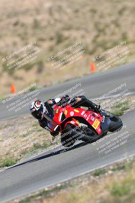 media/Oct-14-2023-TrackXperience (Sat) [[0517685739]]/Level 1/session 2 turn 4/